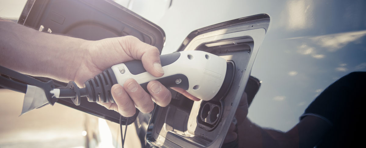 Kan mKan lade elbilen med 3-fas på IT-nett?